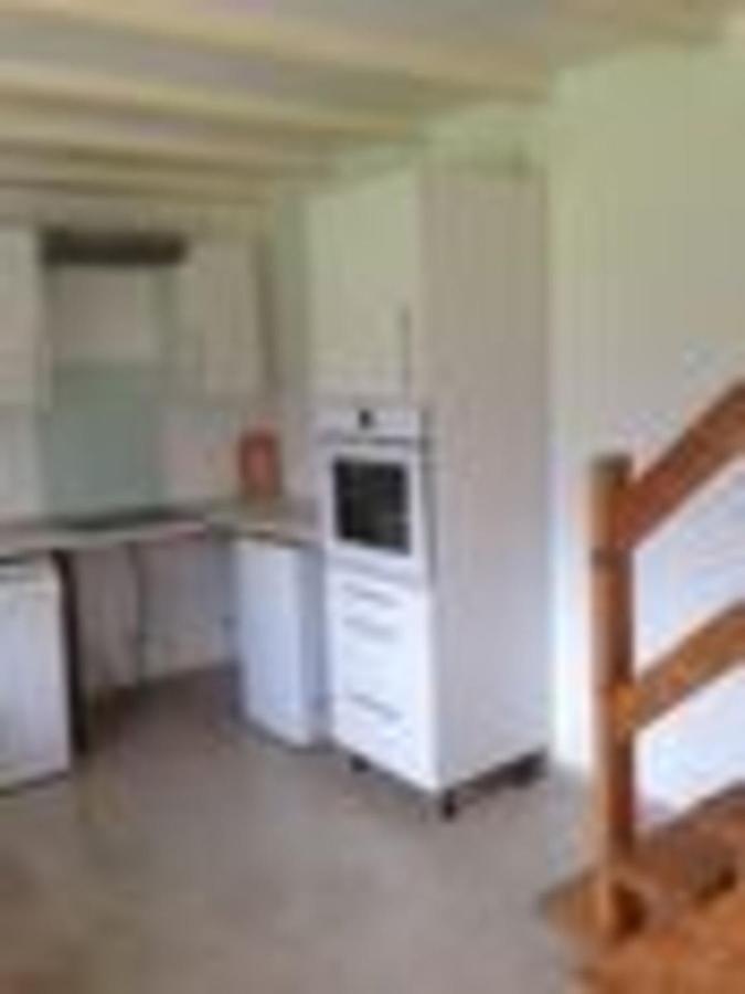 Captivating 2-Bed House With Log Burner In Kérien Екстериор снимка